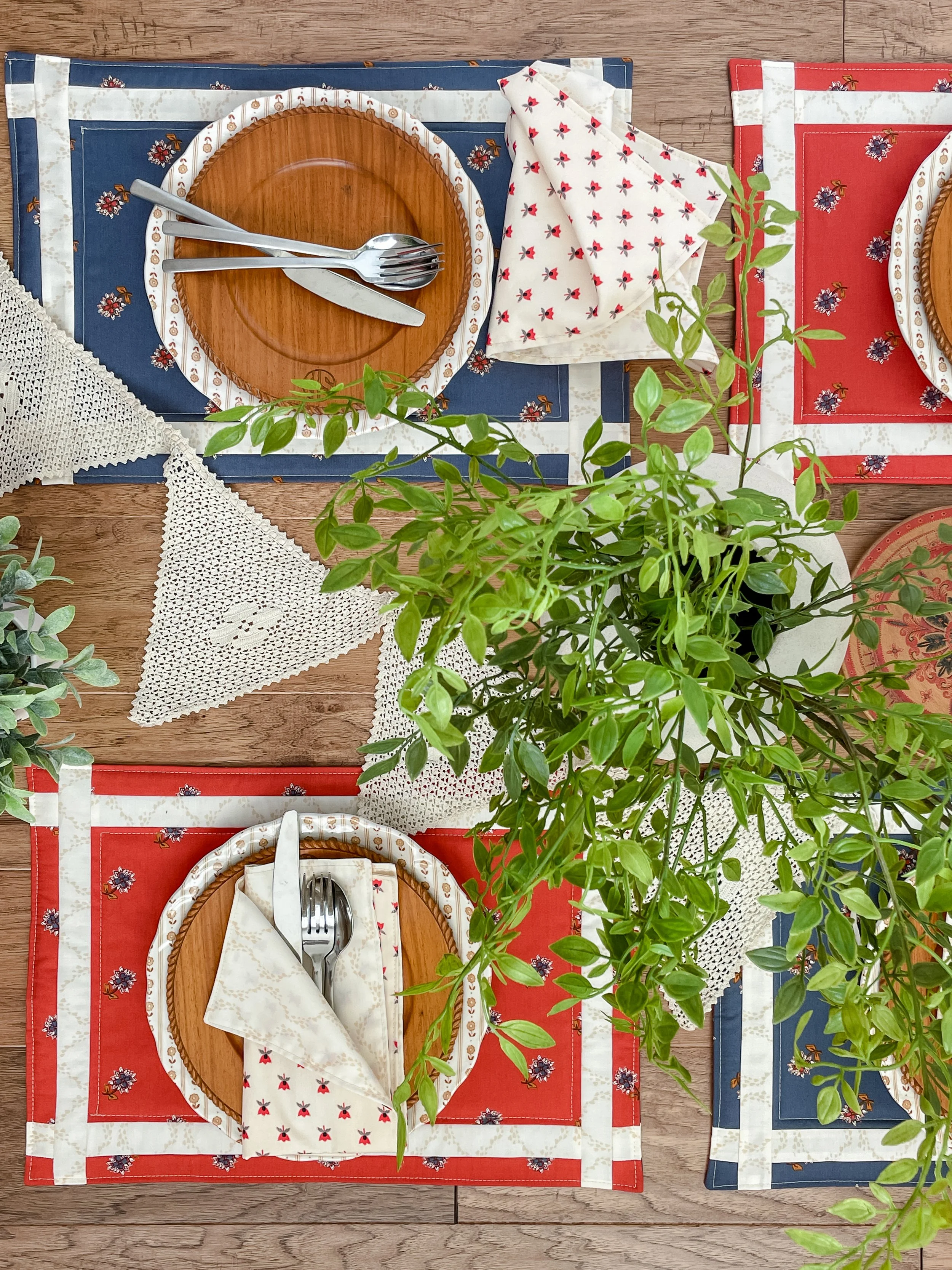 Twofold Table Setting-01.jpg