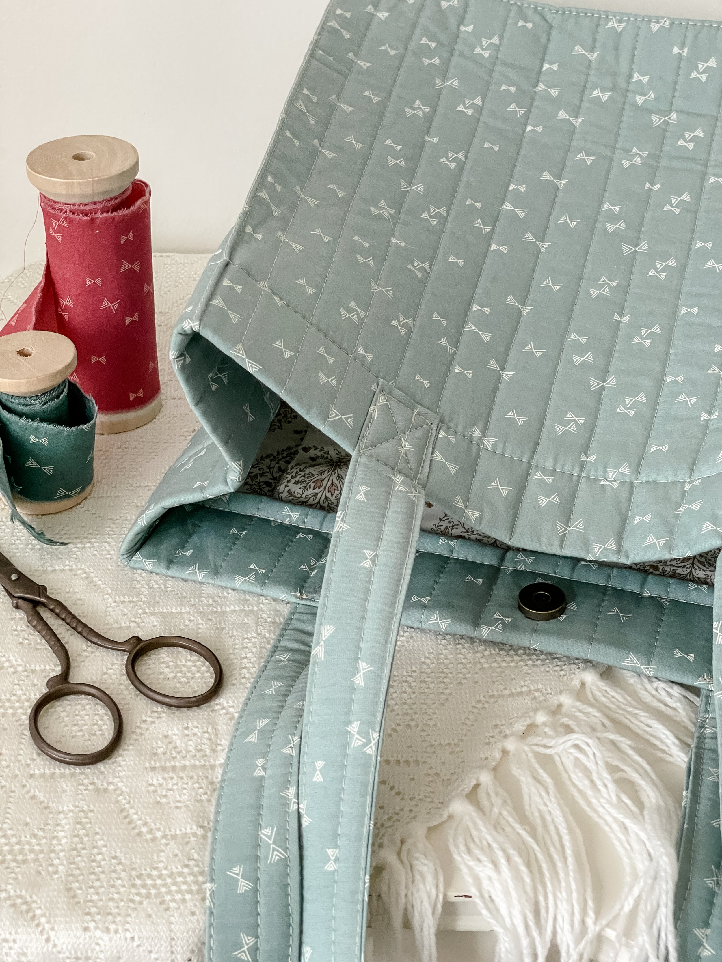 Quilted Sewing Machine Mat + Notions Caddy - Sew4Home