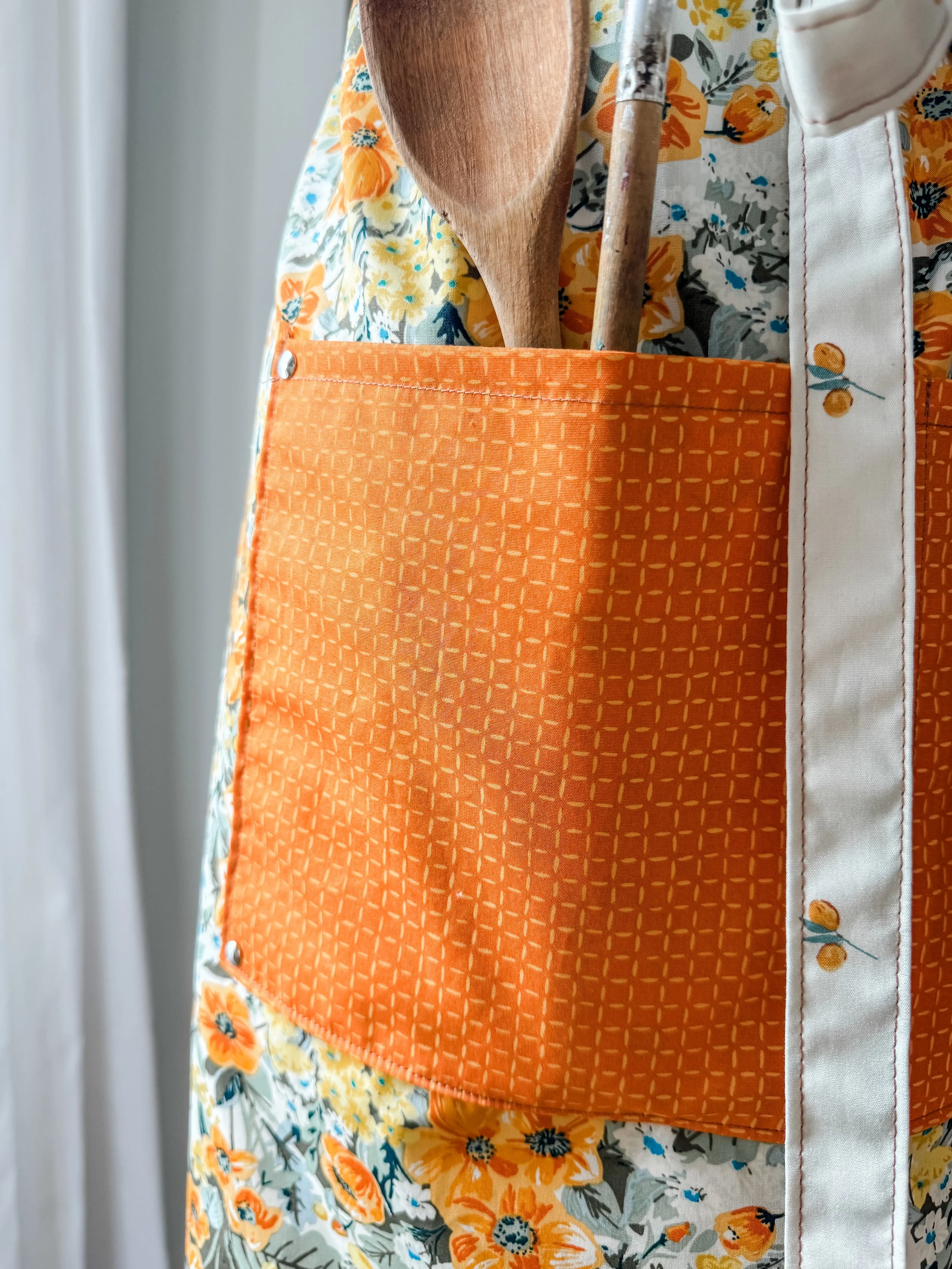 Reversible Apron_Dressform-5.jpg