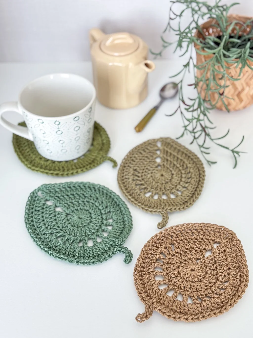 Crocheted Coasters-05.jpg