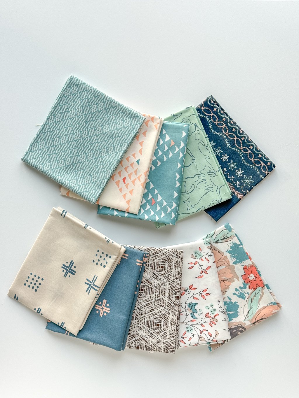 10pc Tapestry Winter Garden 10-1-2.jpg