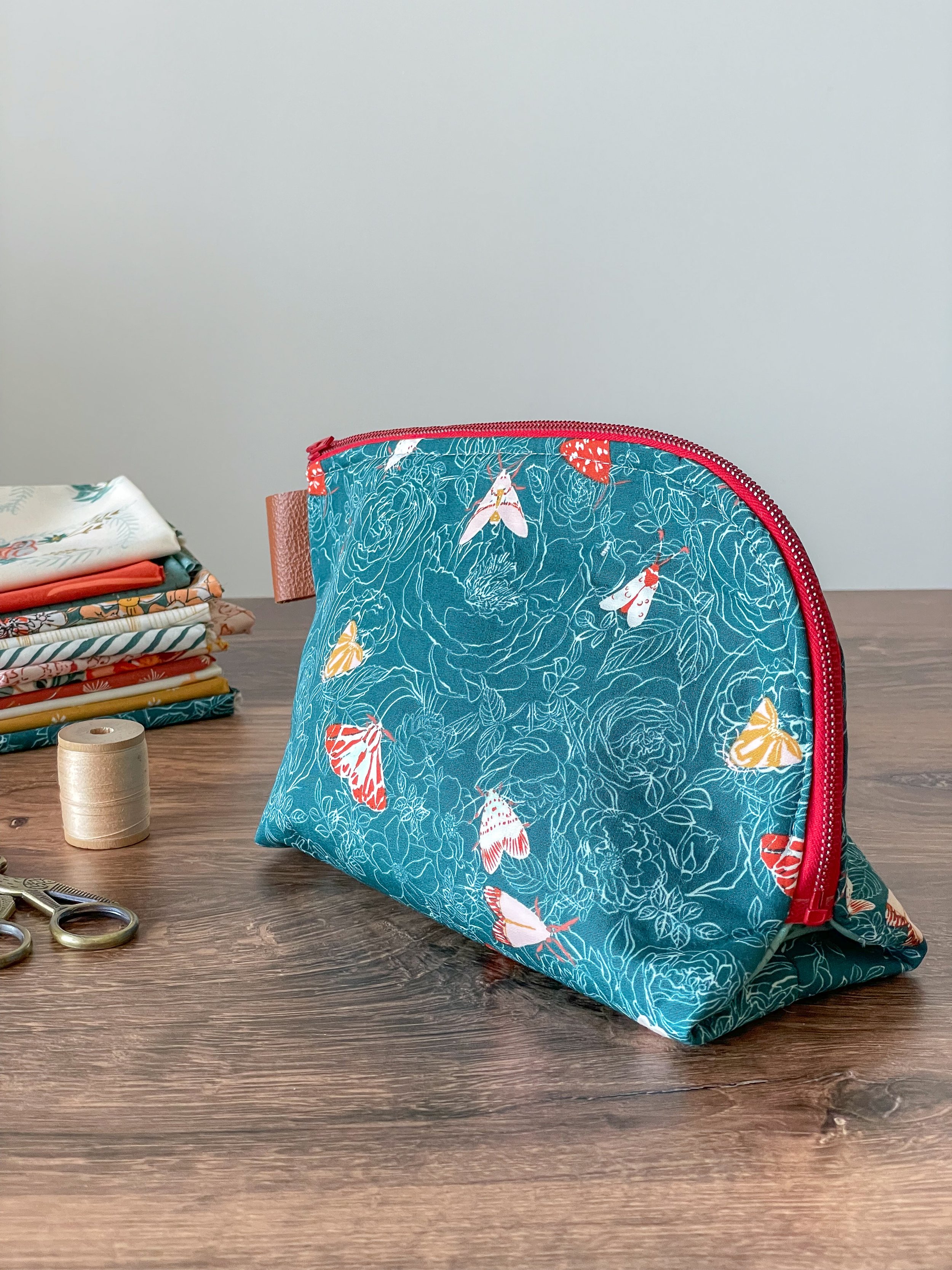 Sharon Holland Sewing Bag Contents-15.jpg