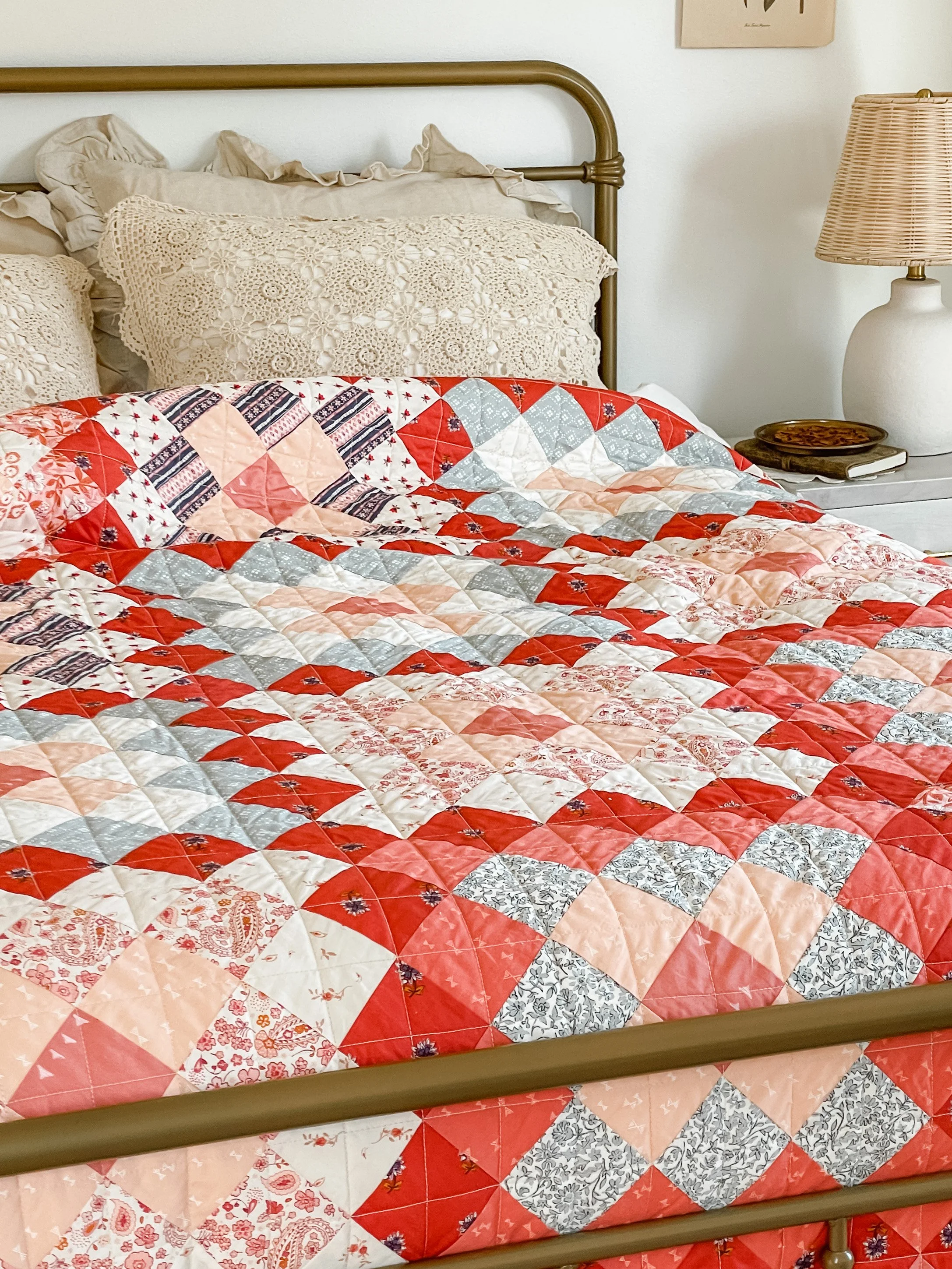 Rickrack Quilt-4.jpg