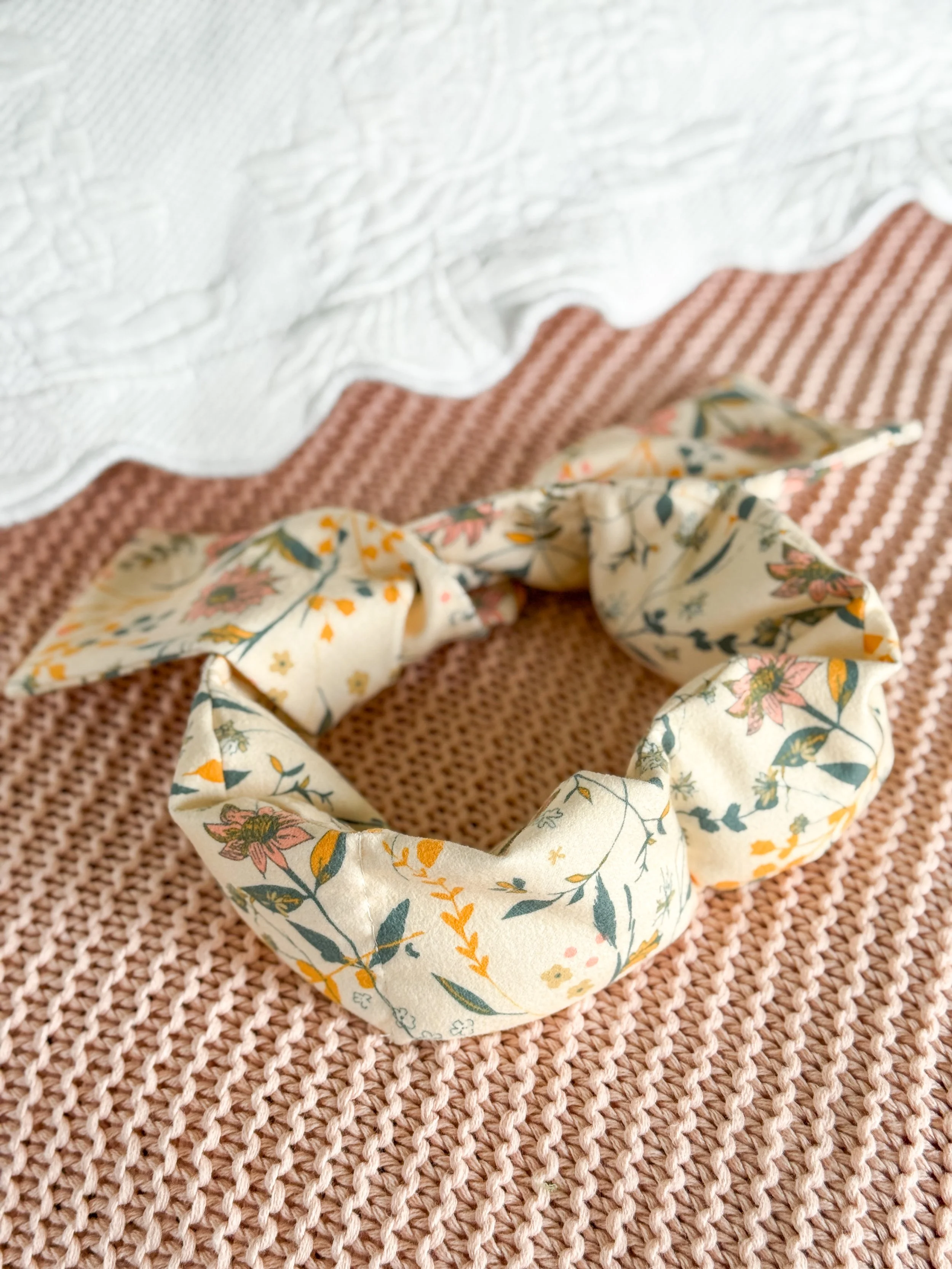 Weighted Therapy Mask_Bed-8.jpg