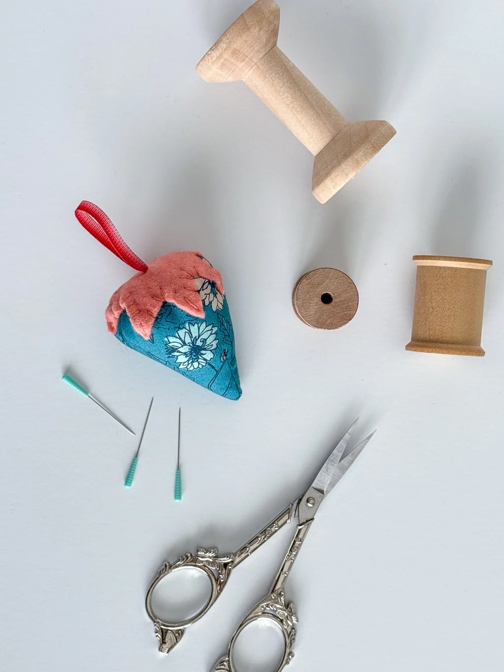 Strawberry Pincushion-25.jpg