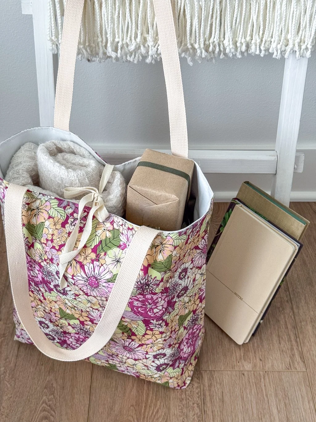 Tote Bag-14.jpg