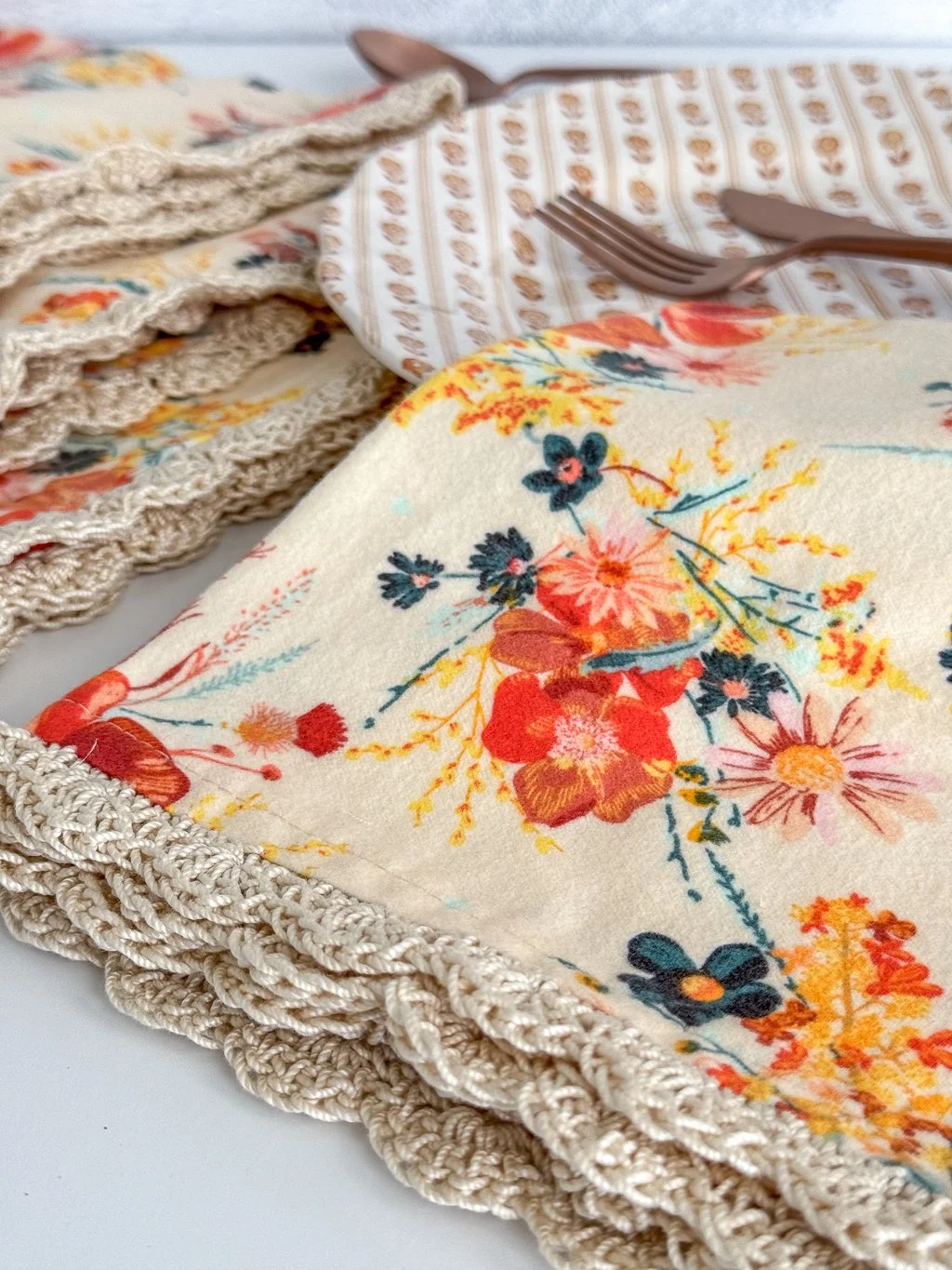 Crochet Edge Flannel Napkins-2.jpg