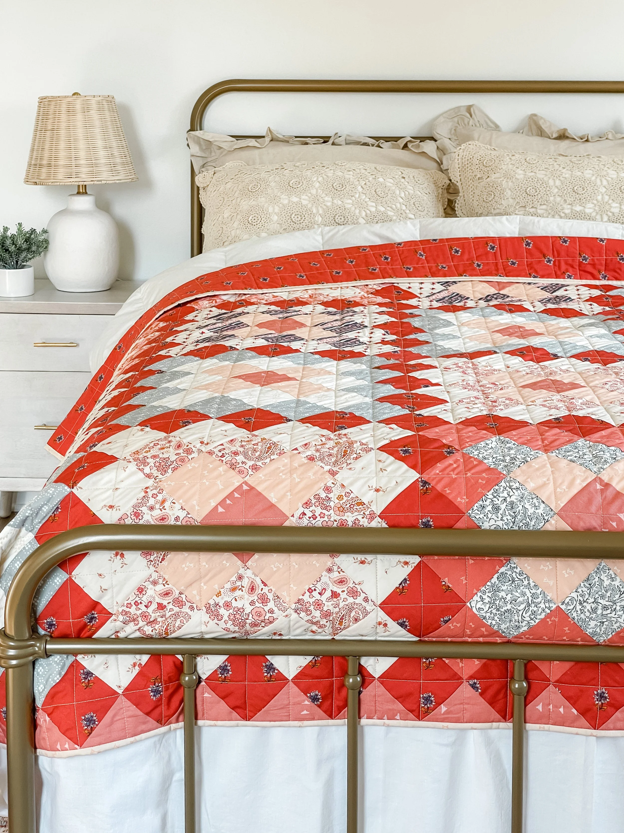 Rickrack Quilt-14.jpg