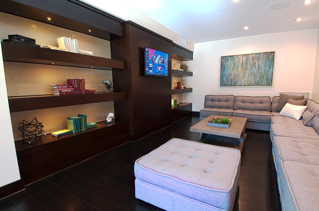 FireplaceLounge1.jpg