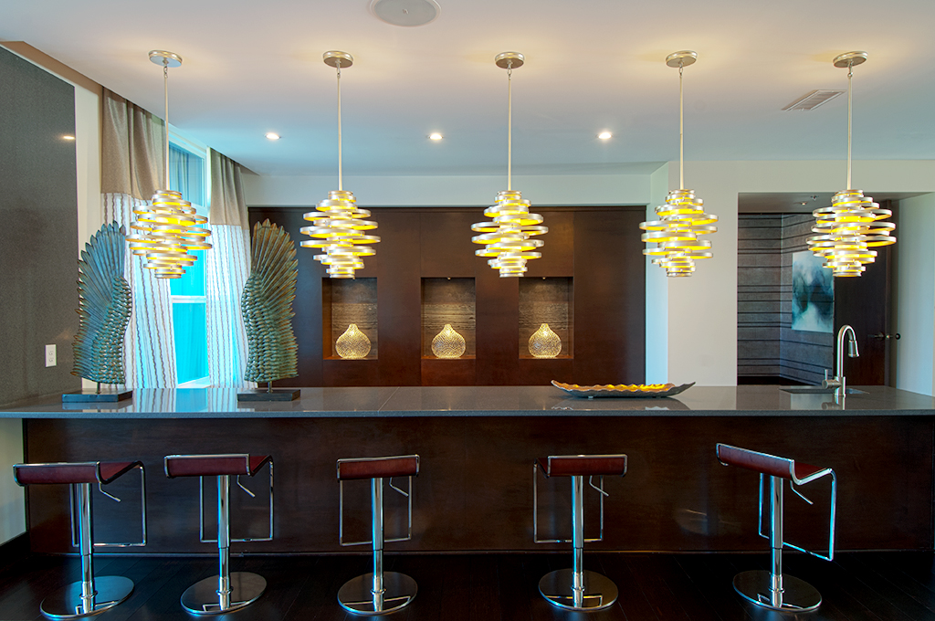Winebar2.jpg
