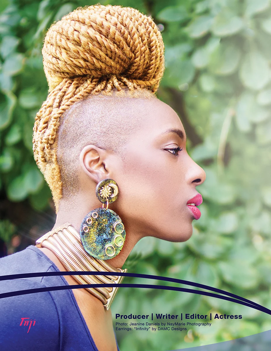 Hair by @makeupbymye_belle Make up by MEEEE!!!! Earrings by @damcdesigns necklace from @zoesvintique Croptop from @rainbowshops, yeh I said The Rainbow #nine27Entertainment #IamtheEarringWhisperer