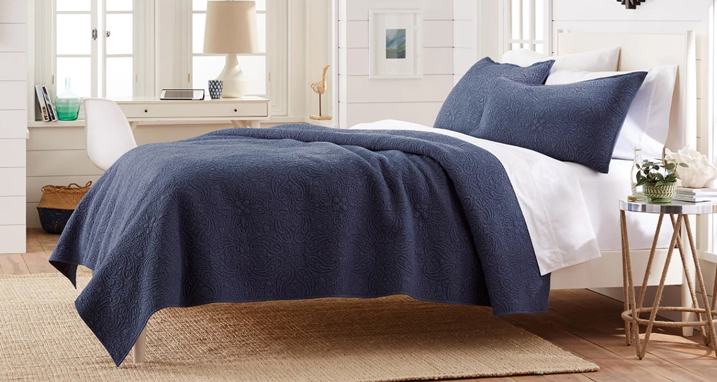 Chambray Threshold Production - Full Bed