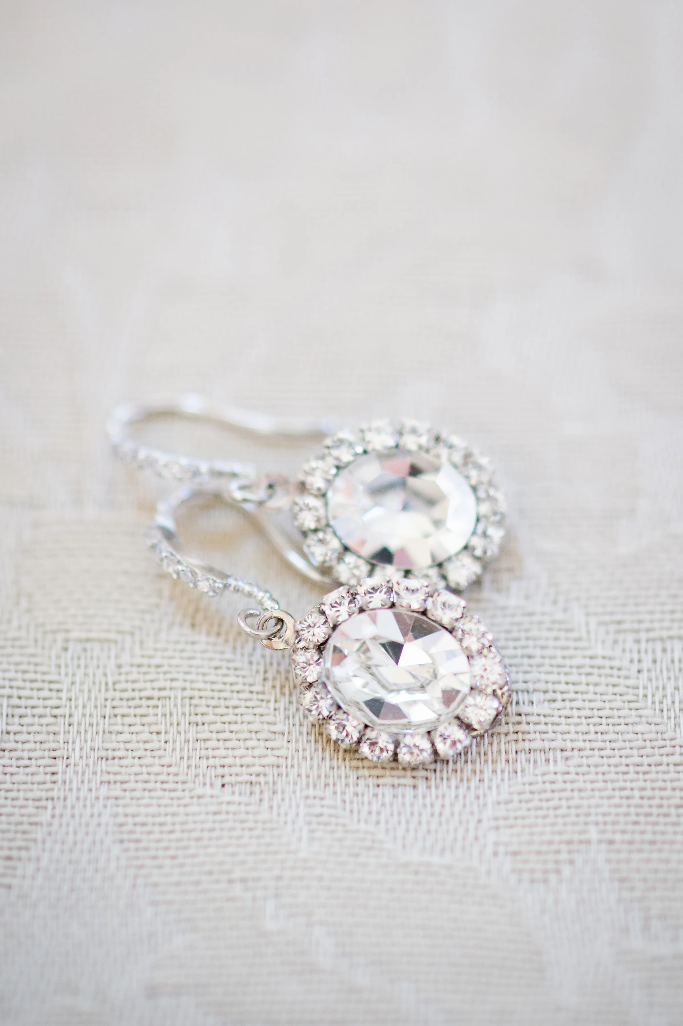 Love Stories (Robyn and Jonathan) pearlbridalhouse.com 2.jpg