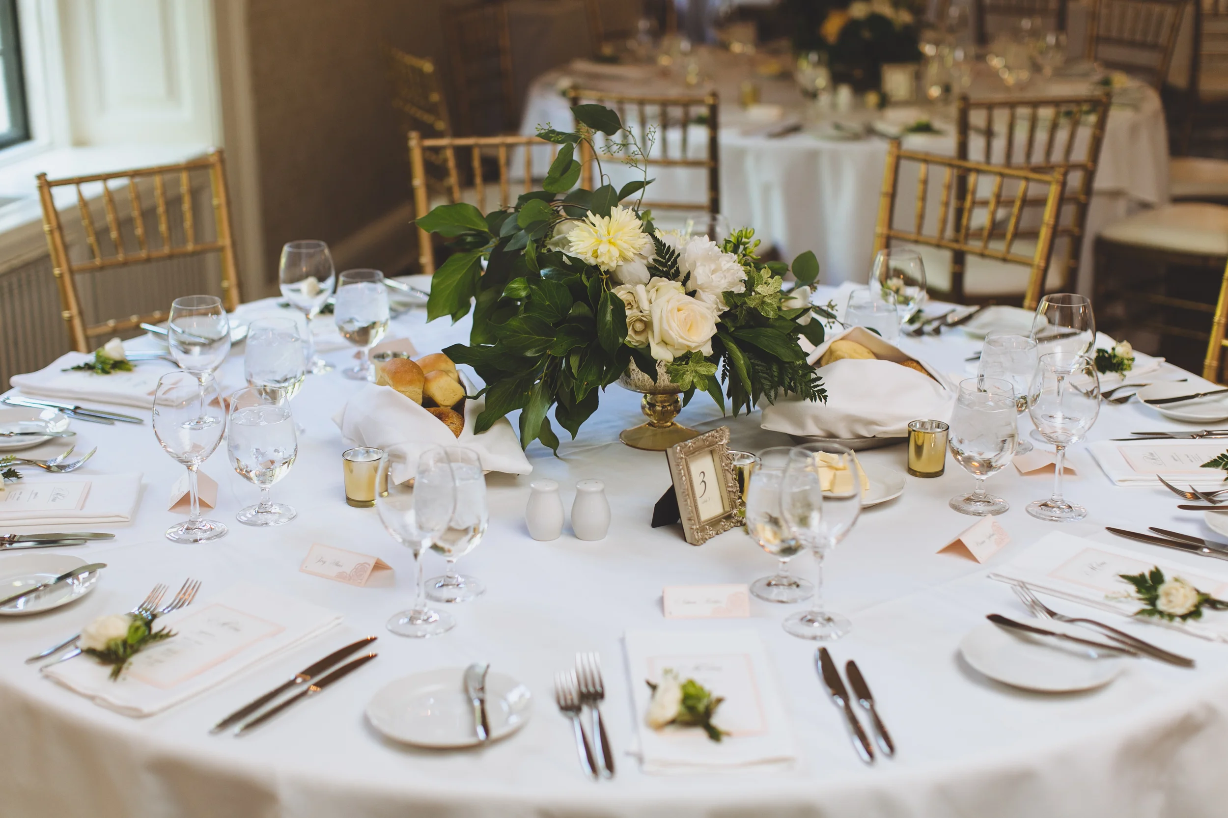 Lisa-Gabriel-Pearl-Bridal-House-Style-Me-Pretty