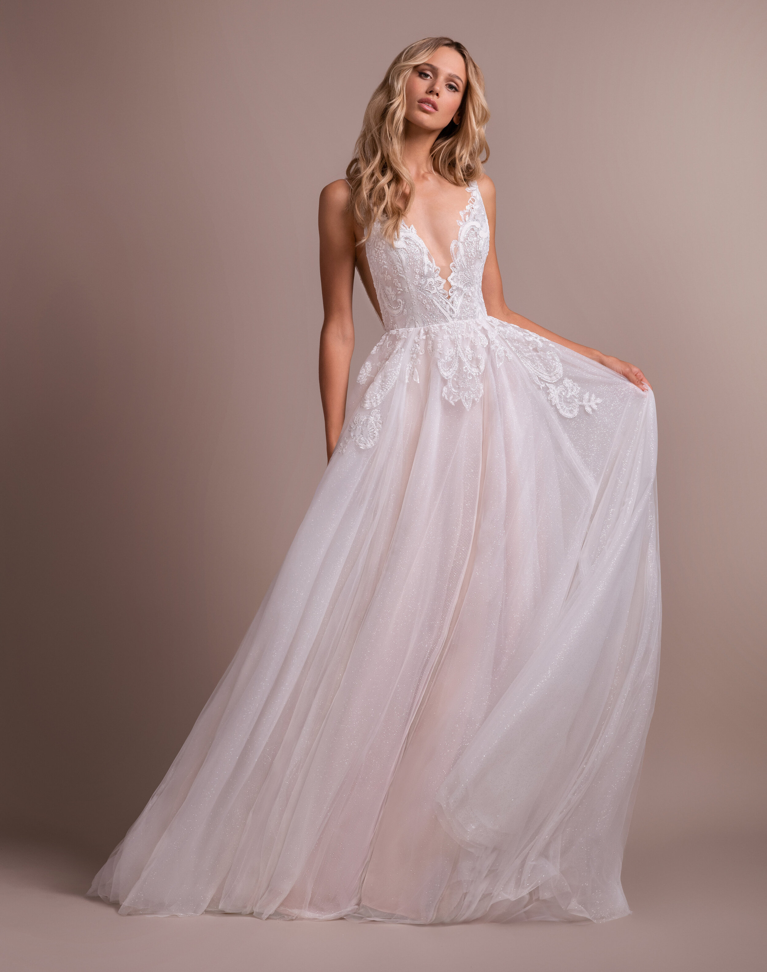 leah gown hayley paige price