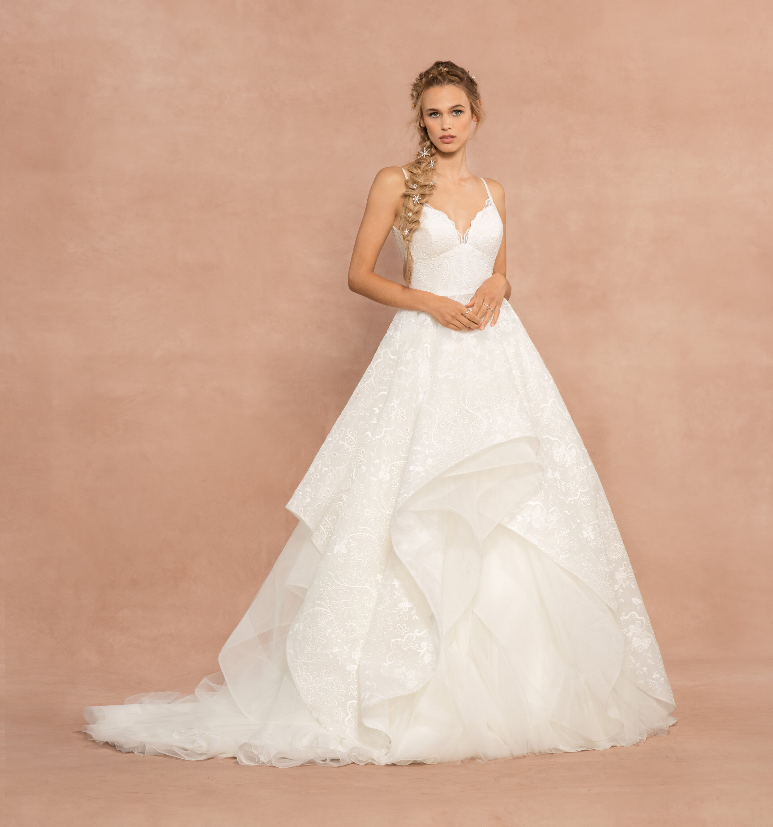 Vaughn 6757 Wedding Dress - Wedding Atelier Hayley Paige - New York City  Bridal Boutique