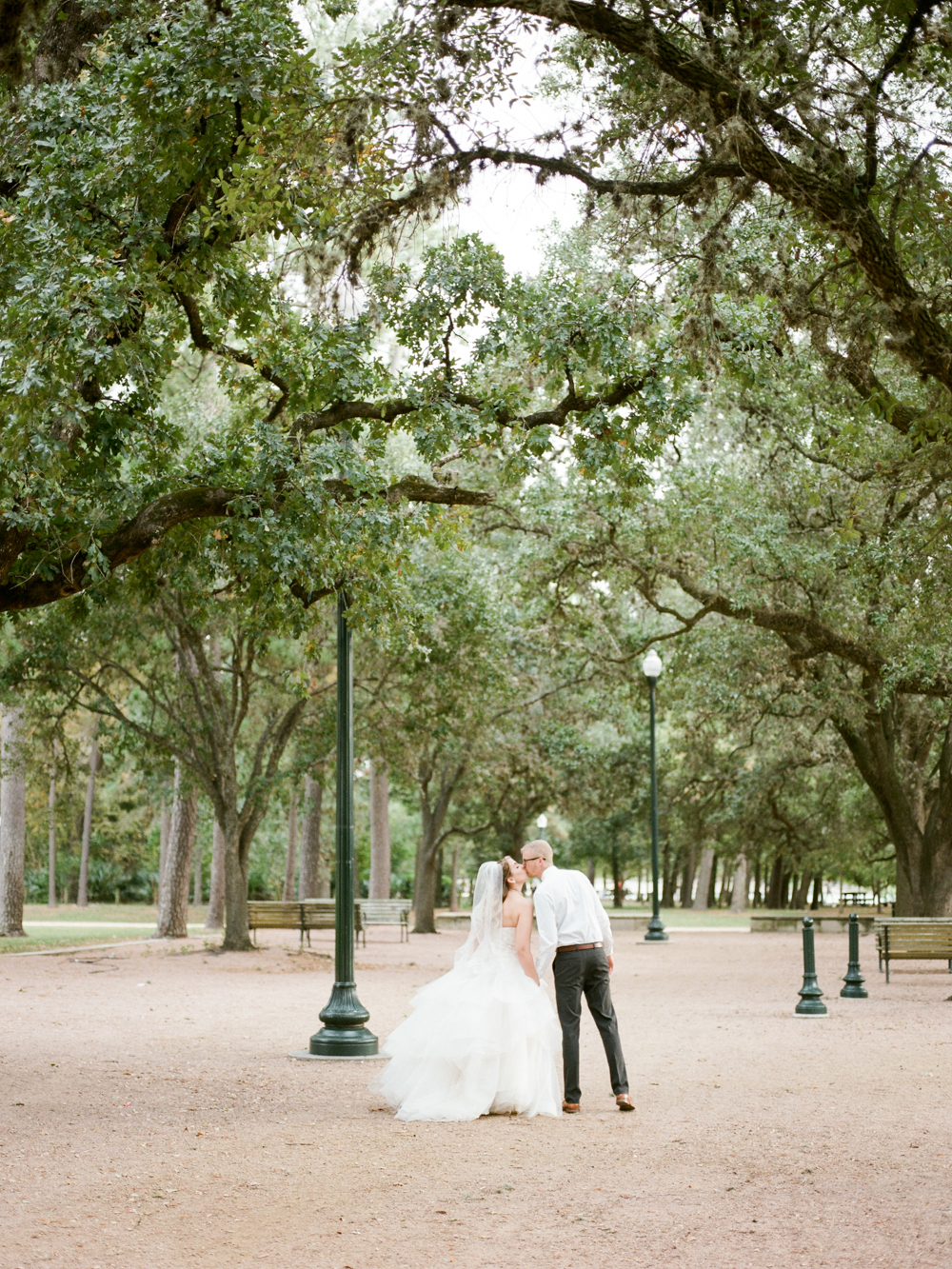 christine-gosch-houston-wedding-photographer-zoo-hermann-park-film-photography-liz-and-jack-simple-wedding-15.jpg