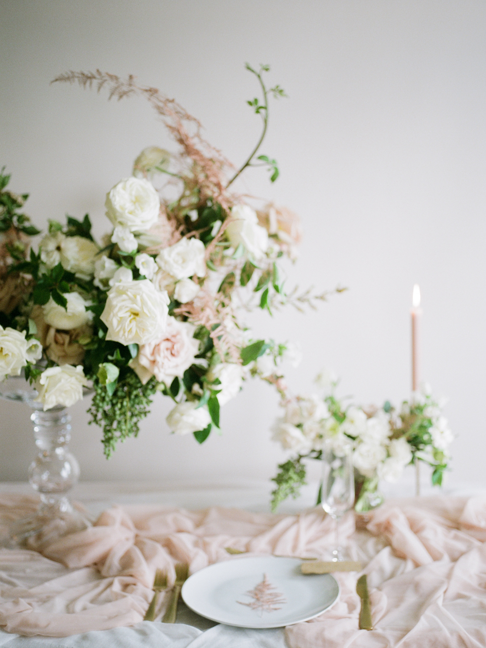 White winter wedding inspiration- houston wedding photographer-christine gosch - film photographer - elopement photographer