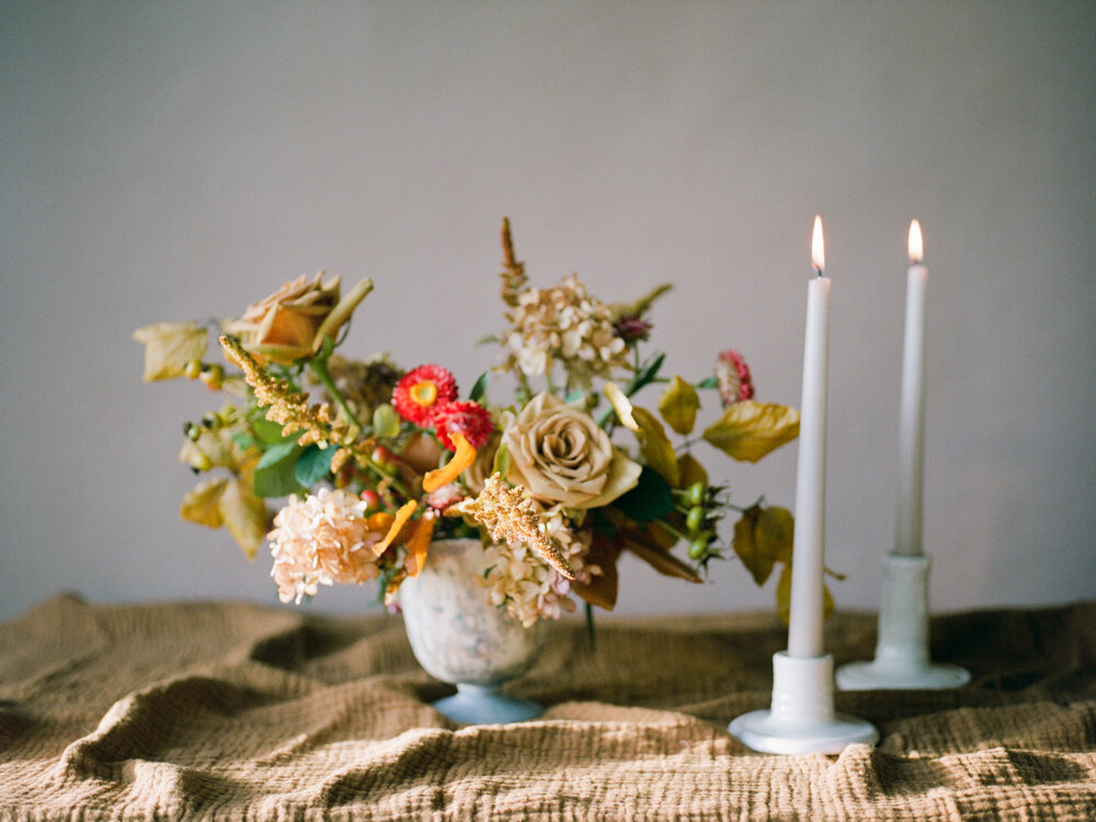 Fall wedding dried hydrangeas florals - Christine Gosch - Film photographer-1.jpg