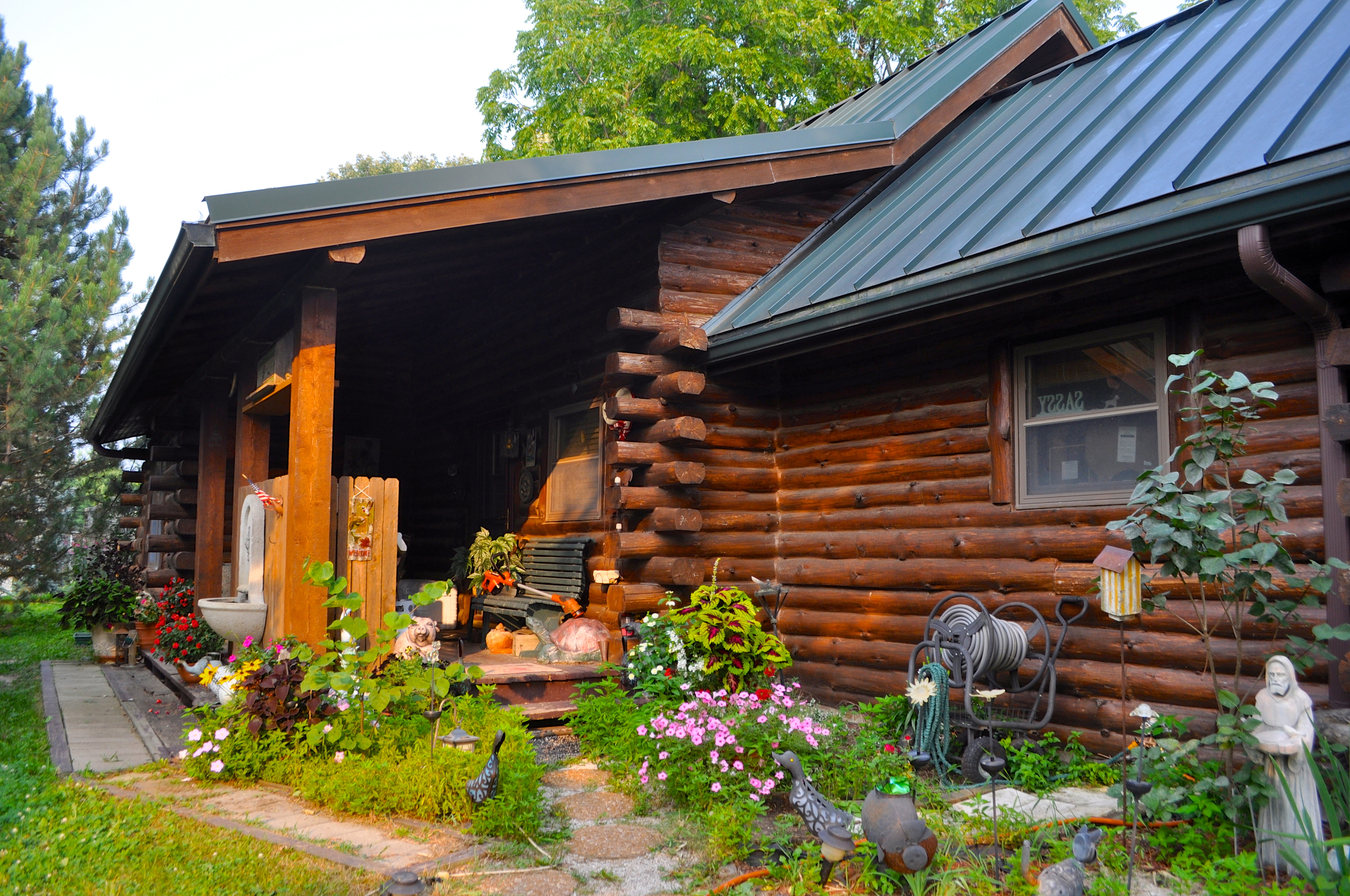 Tobein's Cabin.jpg