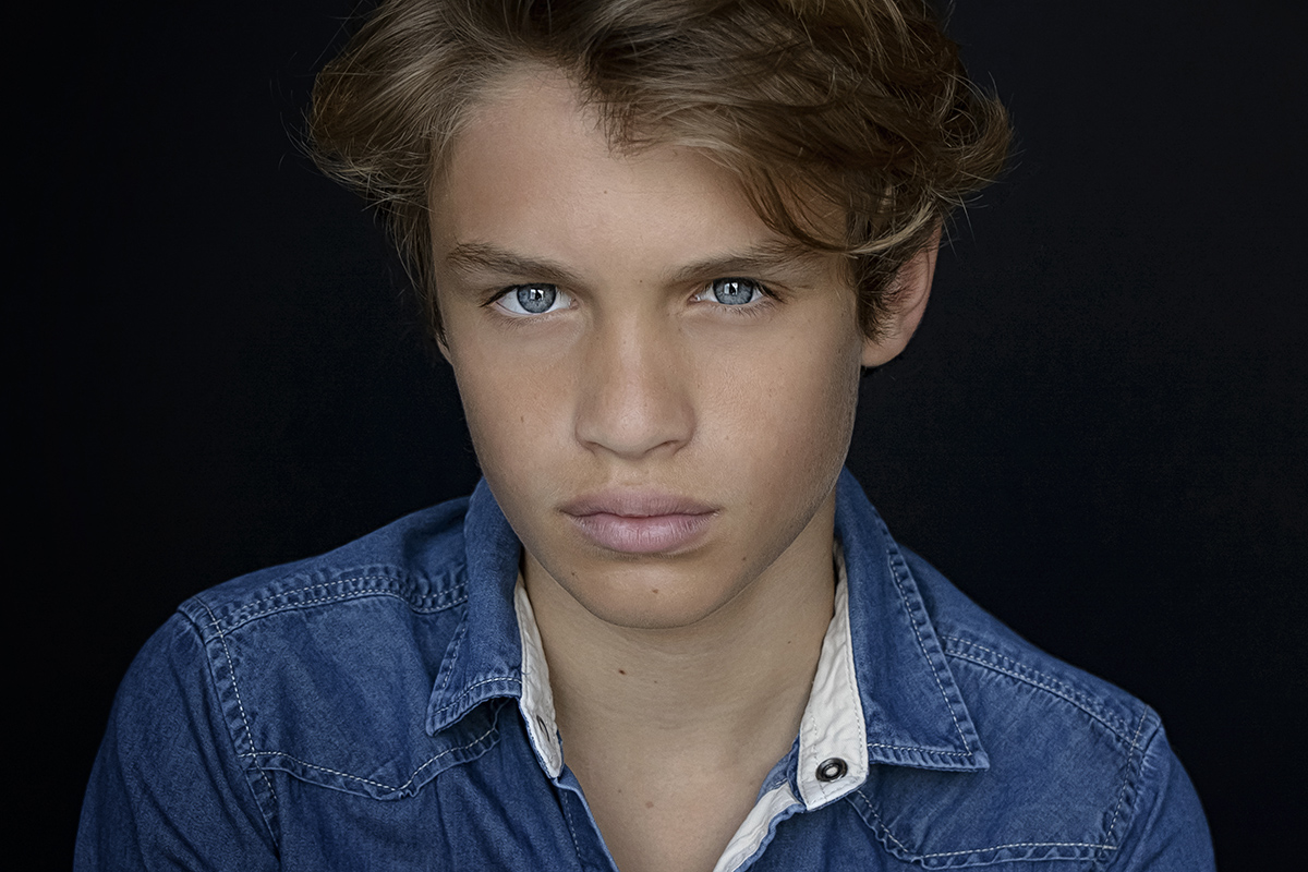 portret van jongen voor zijn modelportfolio en castings.jpg