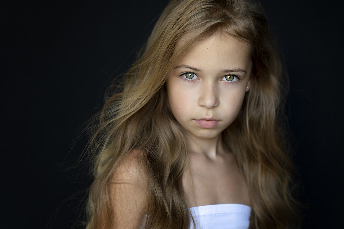 Portret meisje met groene ogen.jpg