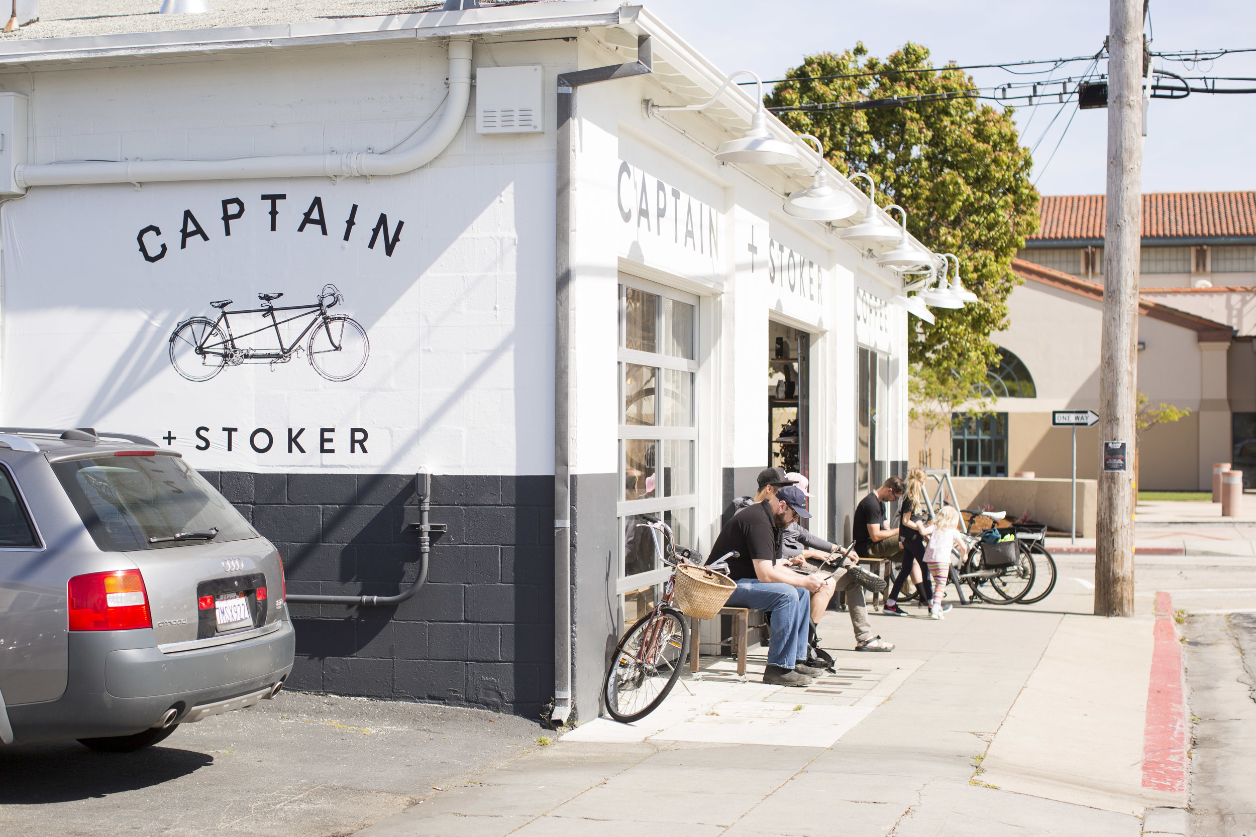 2019_LostDogCycling_Blog_ShopVisit_Captain+Stoker_04.15.19_LifestylePhotos_001.jpg