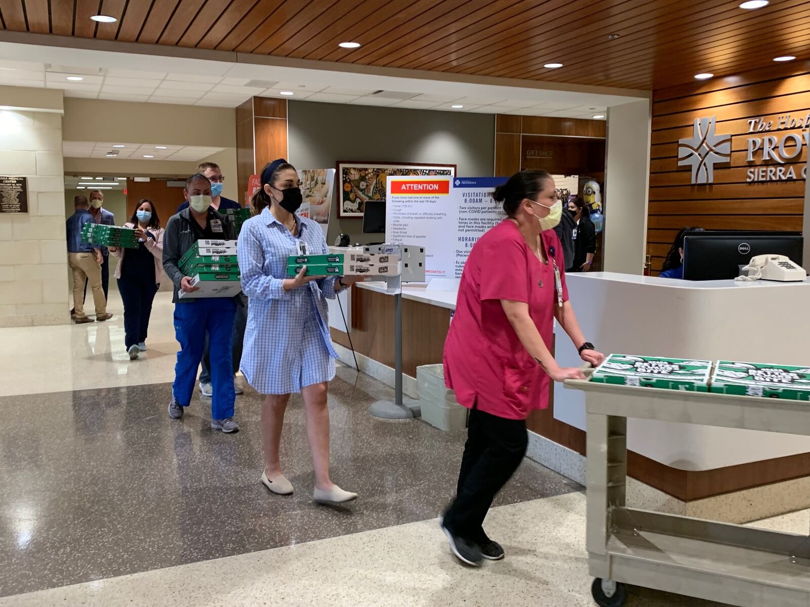 Papa John's feeds over 500 El Paso nurses for National Nurses Day