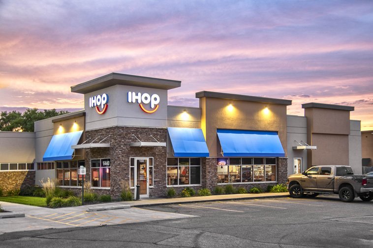 ihop-breakfast-restaurants-lincoln-ne-19.jpg