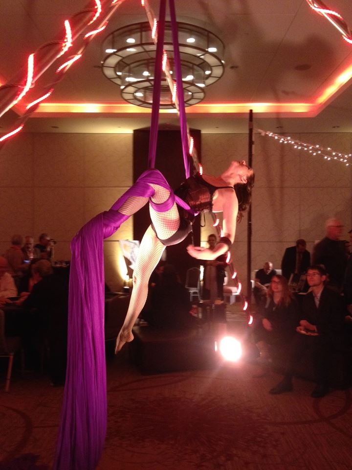 Cirque Rouge 3