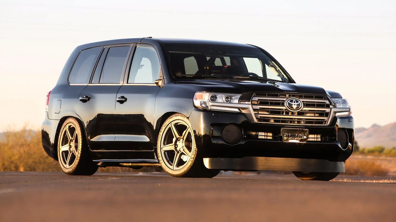 2000hp Toyota land cruiser تويوتا لاندكروزر معدل 