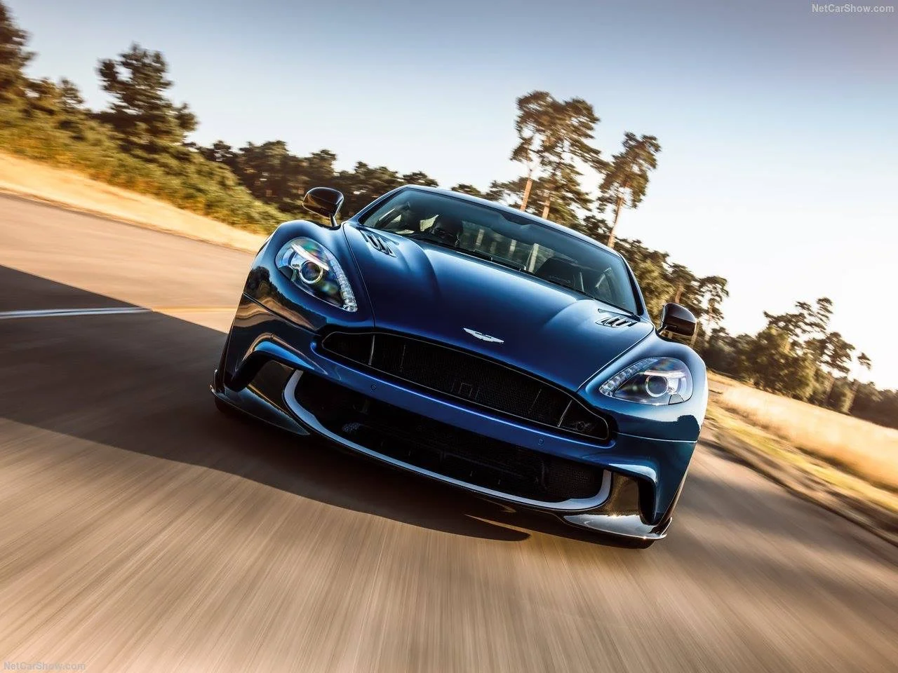 Aston Martin Vanquish S استون مارتن بماذا تضل بالمنافسة