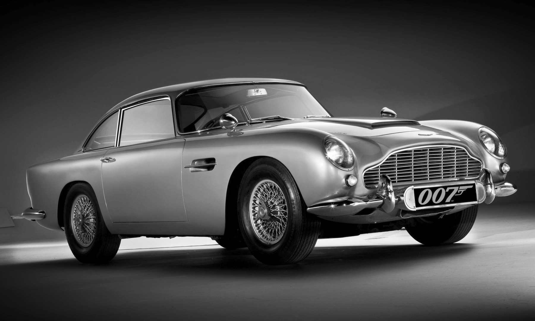 aston_martin_db5_64_007-2000x1125.jpg