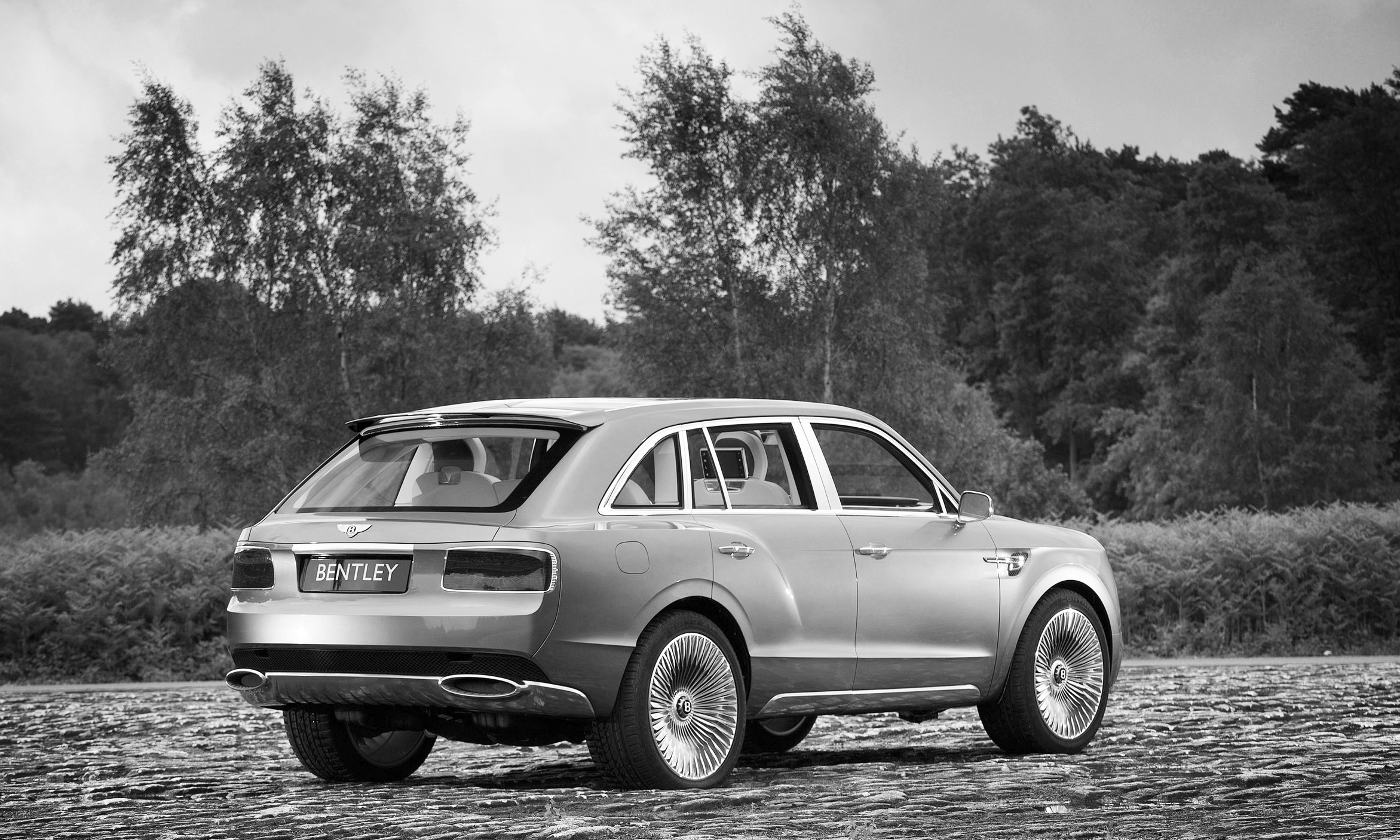  2012 Bentley EXP 9 F SUV Concept 