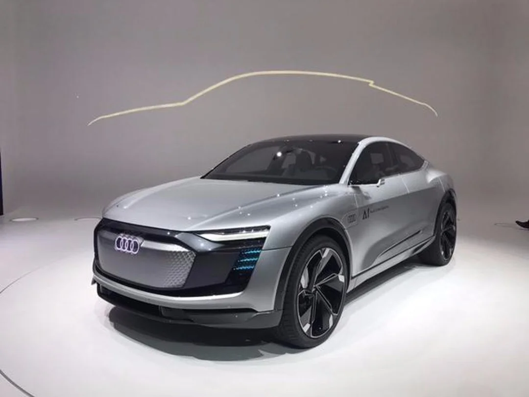 Audi Elaine أودي ايلين