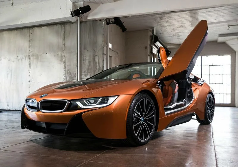 Bmw i8 بي ام دبليو تقدم الرودستر 