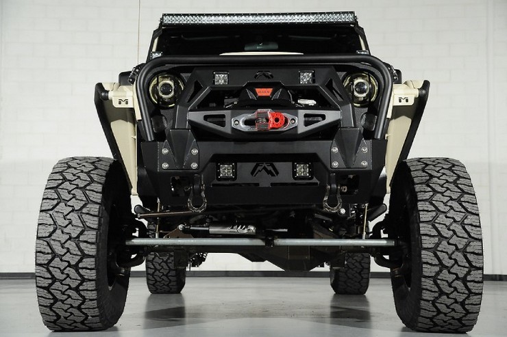 Starwood-Motors-Custom-Jeep-Wrangler-Bandit-4.jpg