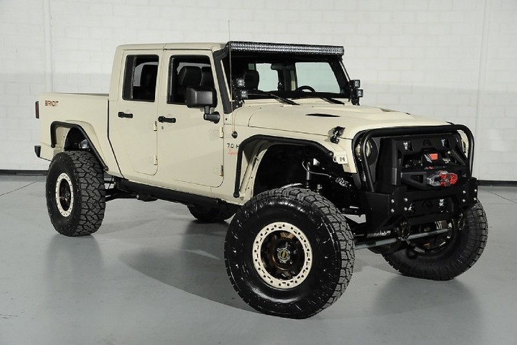 Starwood-Motors-Custom-Jeep-Wrangler-Bandit-3.jpg