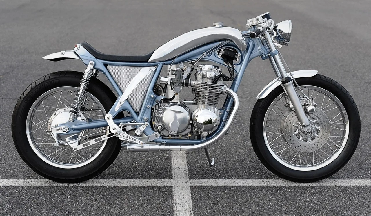 1972-Honda-CB500-Bikini-2.jpg