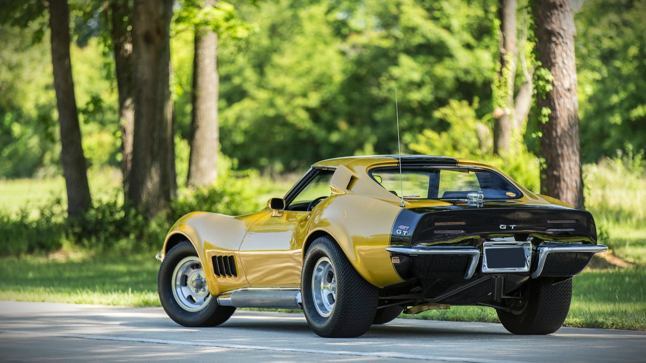 1969-Baldwin-Motion-Phase-III-GT-Corvette-3.jpg