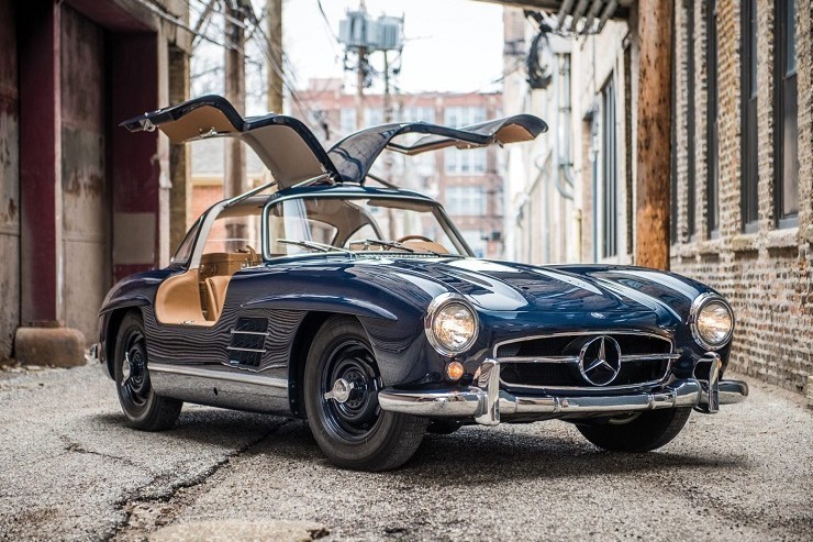 1954-Mercedes-Benz-300-SL-Gullwing-1.jpg