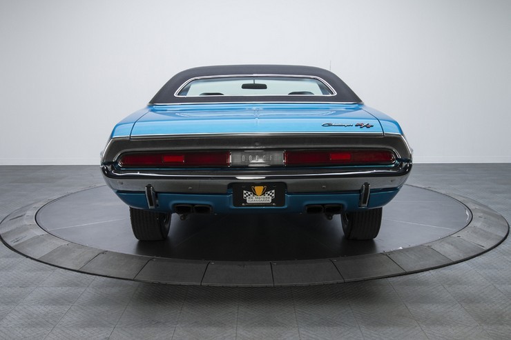 1970-Dodge-Challenger-RT-SE-15.jpg