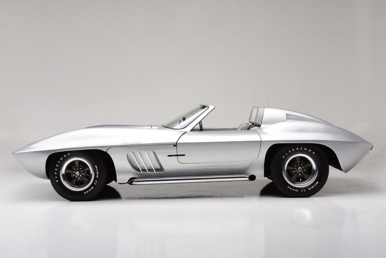 1958-Fiberfab-Centurion-Corvette-8-2.jpg
