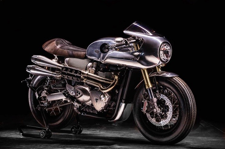 HEDONIC TRIUMPH THRUXTON R ترمب كلاسيك معدل