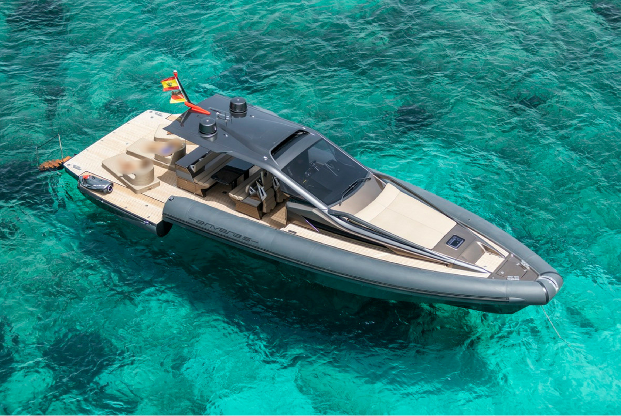 ANVERA 48 YACHT TENDER قارب انيفيرا ٤٨