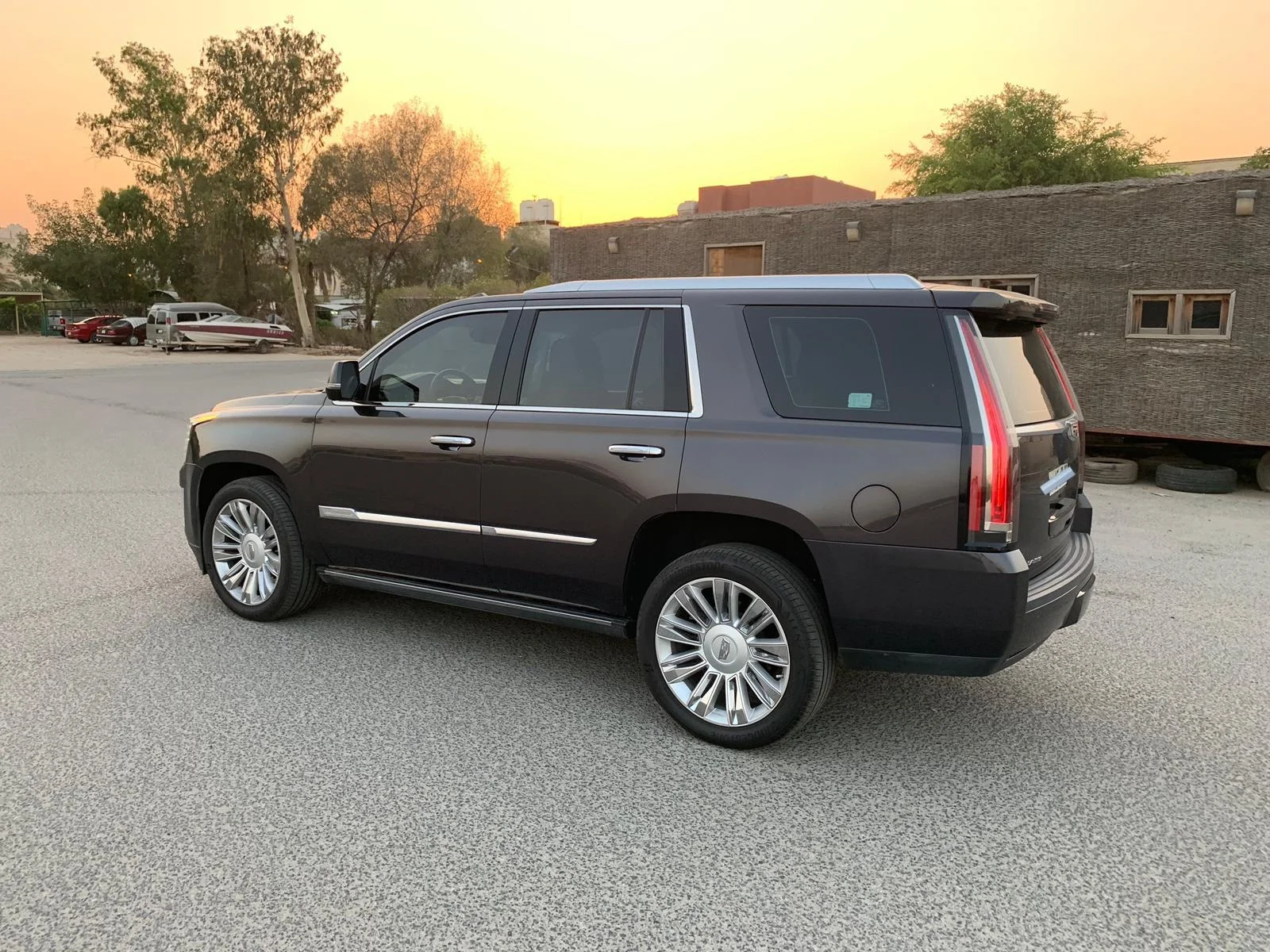 Cadillac escalade 2015 كاديلاك اسكاليد ٢٠١٥