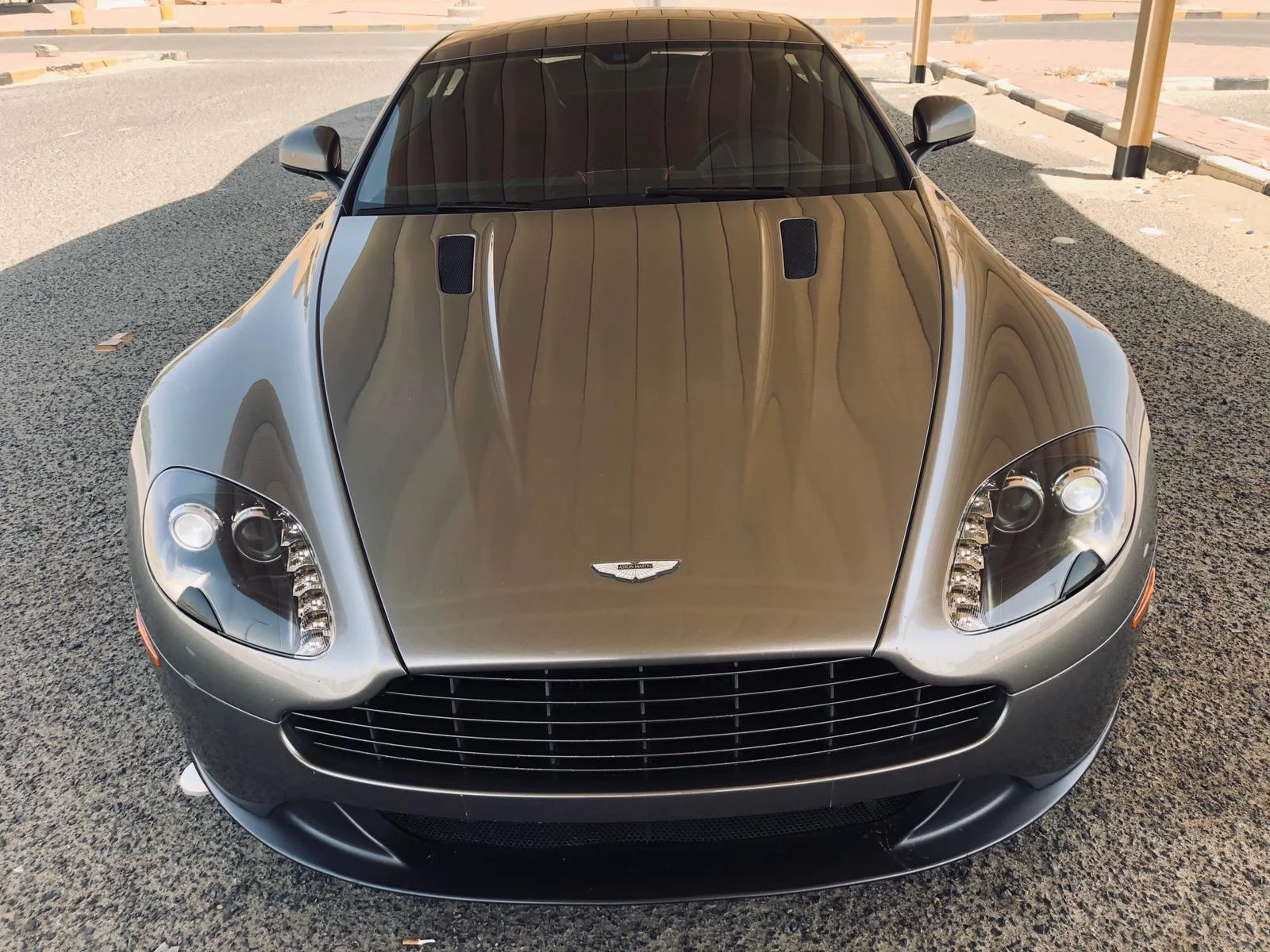 Aston martin vantage 2014 استون مارتن فانتاج ٢٠١٤