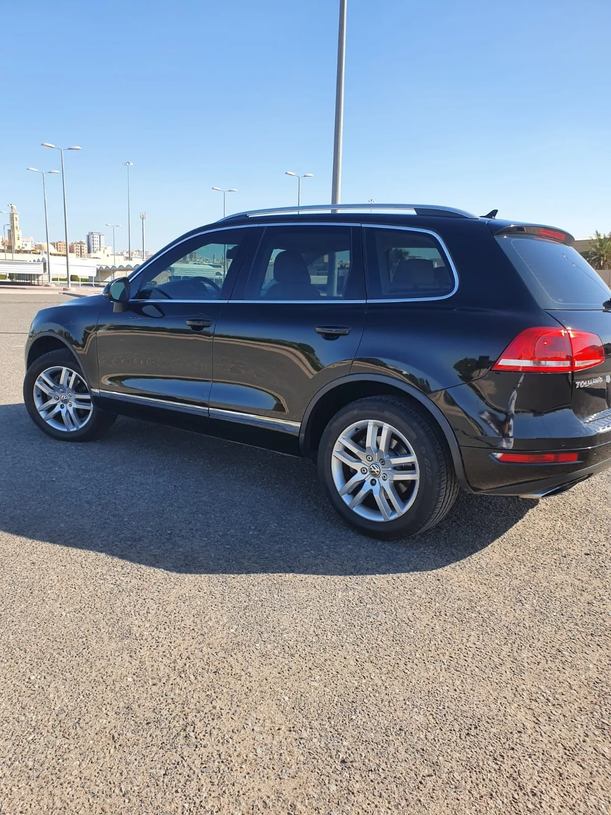 Volkswagen touareq 2011 فولكس واجن طوارق ٢٠١١