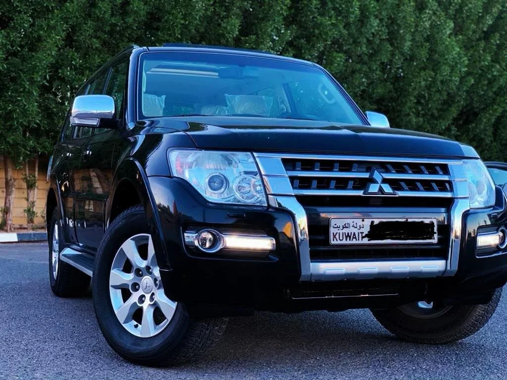 Mitsubishi pajero 2016 ميتسوبيشي باجيرو ٢٠١٦