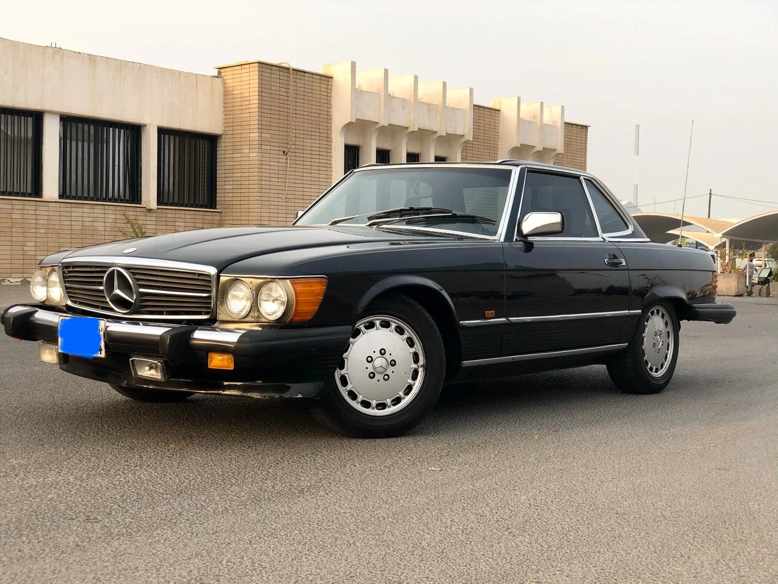Mercedes sl560 1986 مرسيدس اس ال٥٦٠ ١٩٨٦